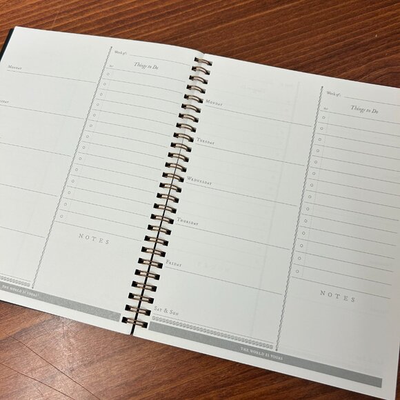 Collection of assorted planners and journals - Picture 9 of 9